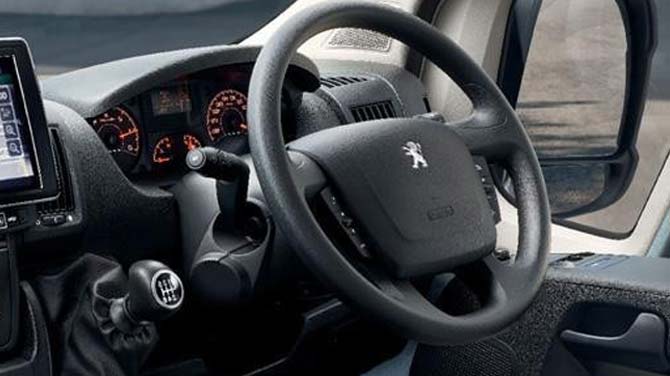 Peugeot Boxer & E-Boxer - Interior